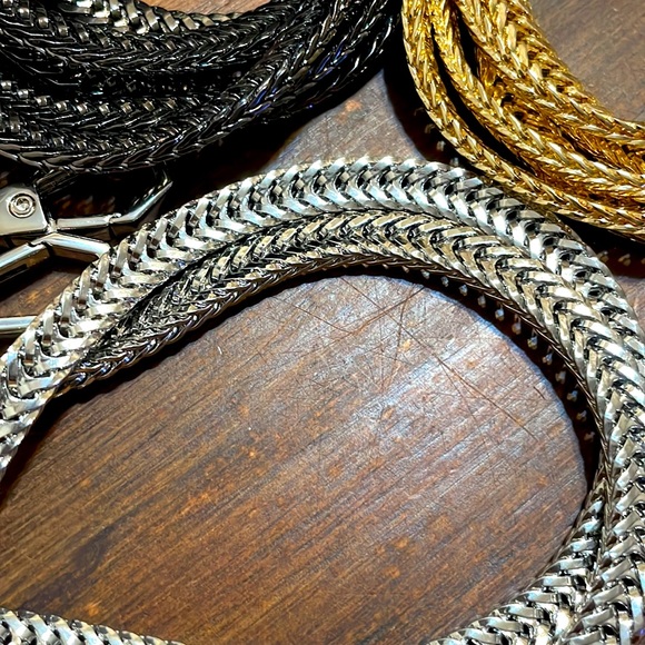 Silver tone chain replacement strap - Picture 5 of 8